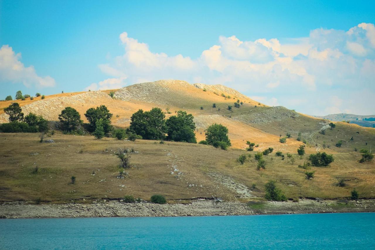 Vikendica "Oaza Mira" Villa Gacko Dış mekan fotoğraf